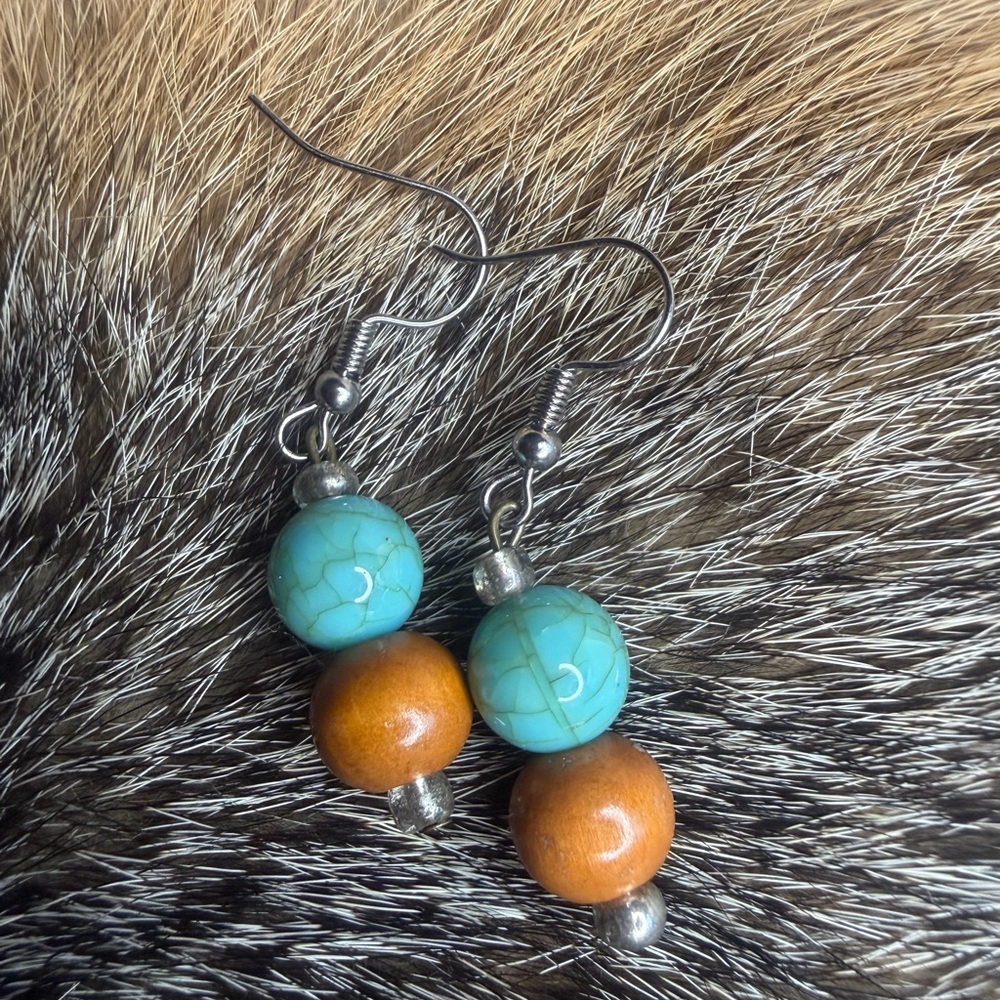 Turquoise and brown Beaded Earrings